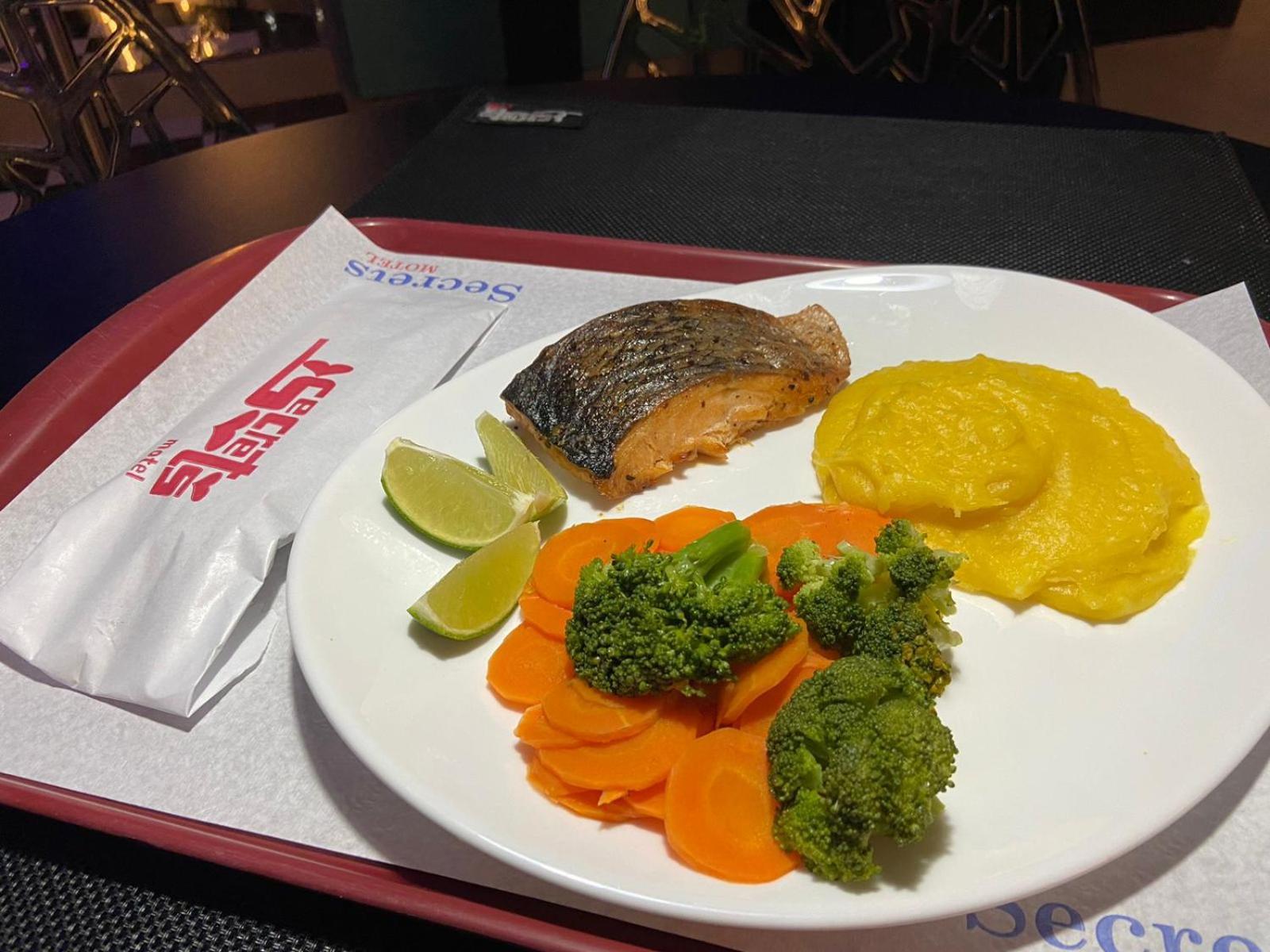 Hotel do amor Secrets 3 *